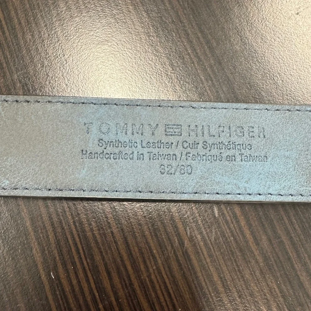 Tommy Hilfiger Belt Mens 32 Navy Blue Good Synthetic Leather‎ Matte Black Buckle